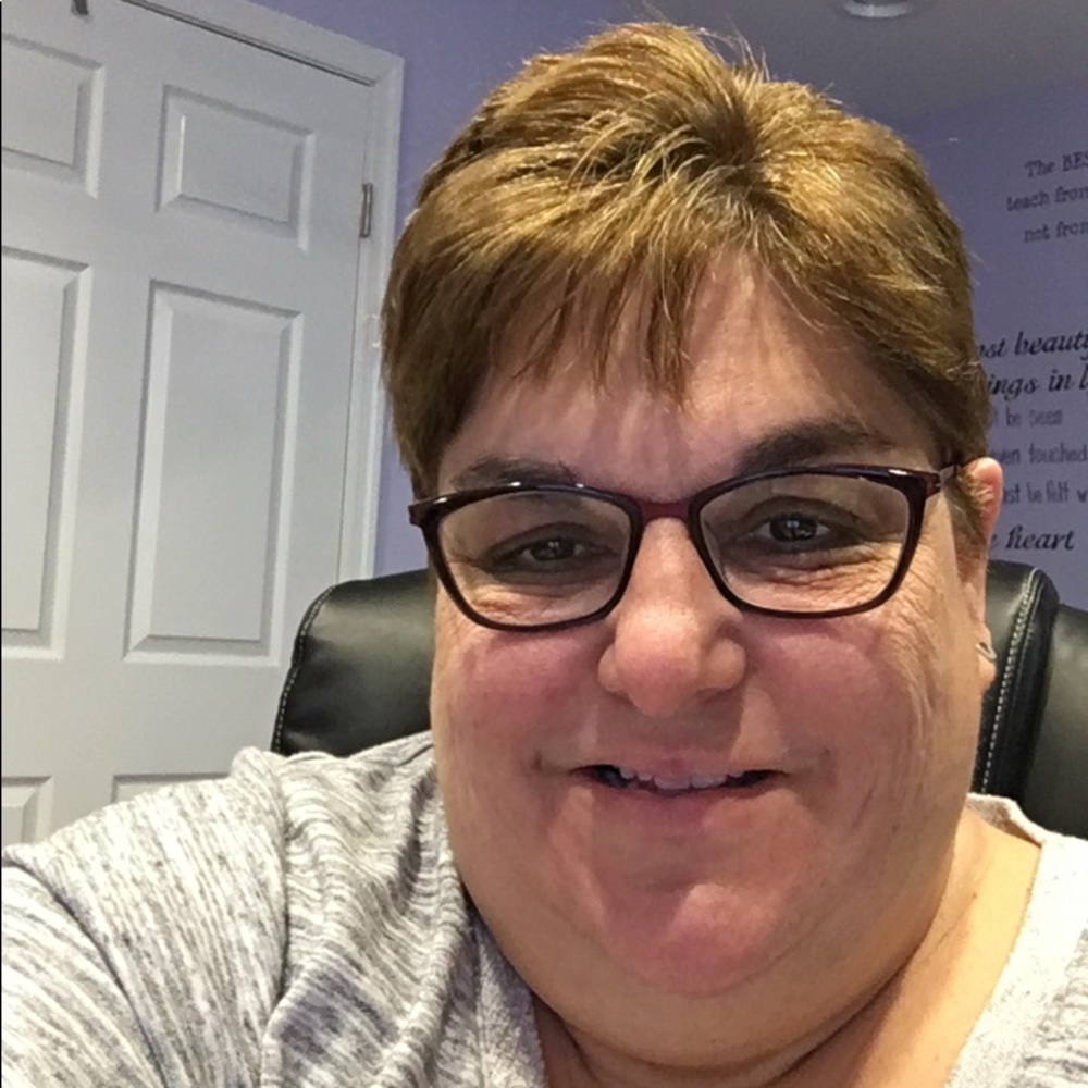 Meet your Posher, Cheryl